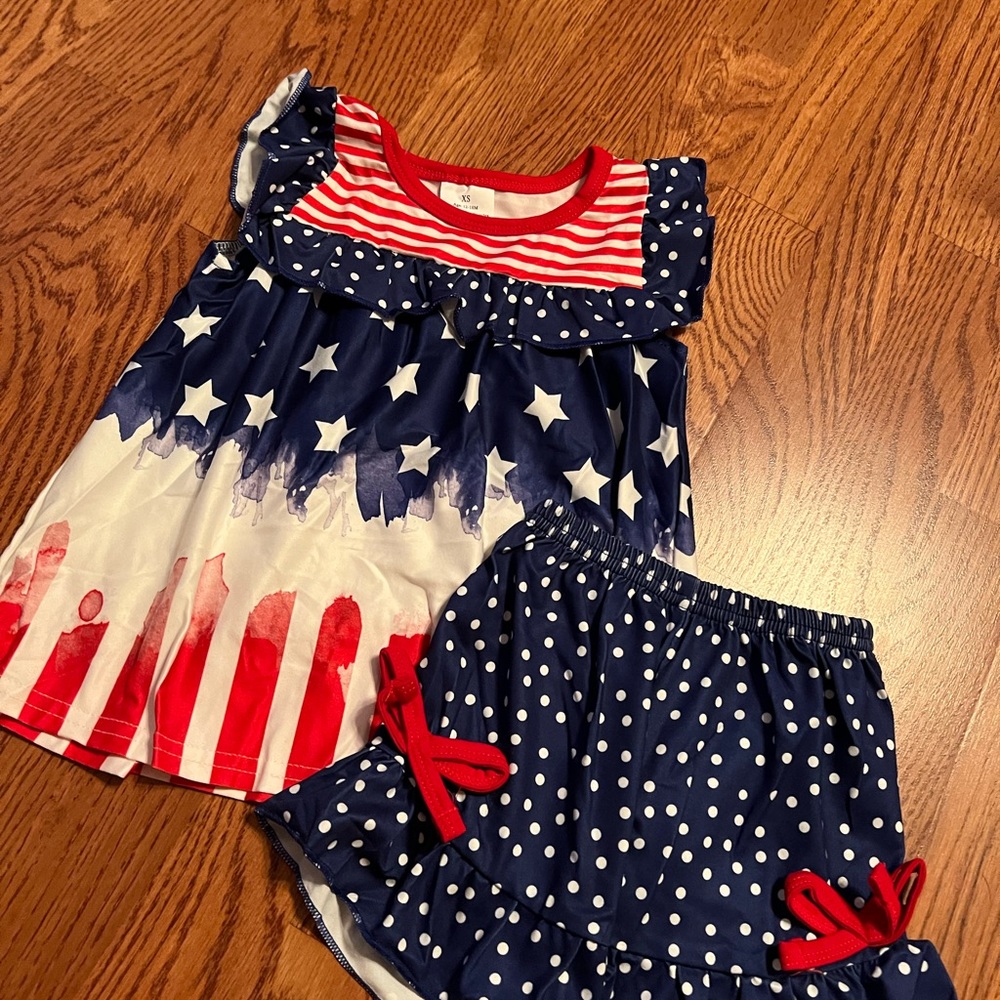 SOLD 🆕🇺🇸4th of July Outfit 🇺🇸